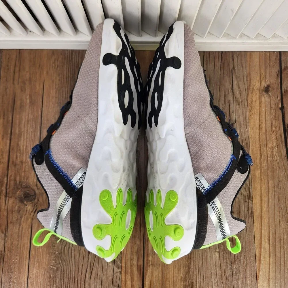 Nike React Element 55 SE Running Shoes Mens Sz 8.5 Pumice Silver Volt CI3831-200